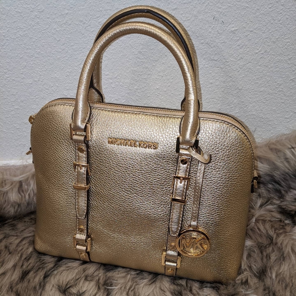 Micheal Kors Purse